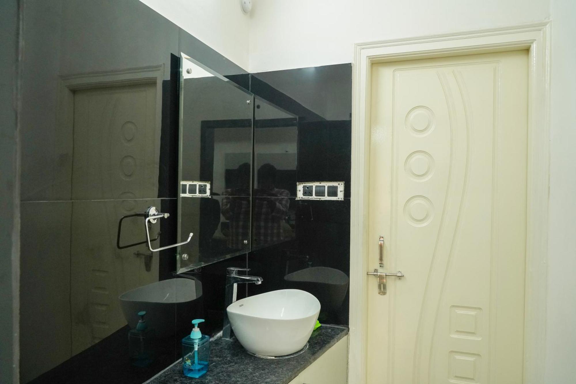 N Cube Serviced Apartments Hyderabad Exterior photo